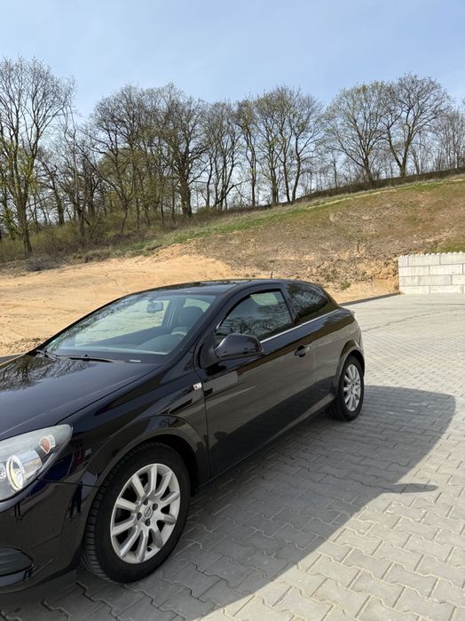 Opel astra H gtc