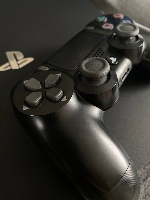 приставка ps4 pro 2 Tb