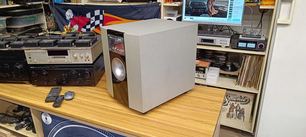 Сабвуфер Teufel Concept S SW R Dolby Digital/dts (відео роботи ! )