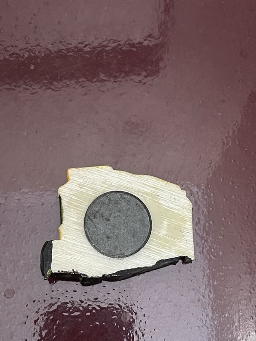 Iman eletrico tradicional