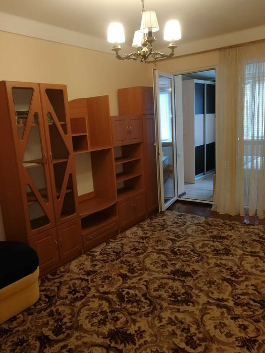 Сдам 2-комнатную квартиру в Киеве м. Лесная Кубанской Украины 45 Б