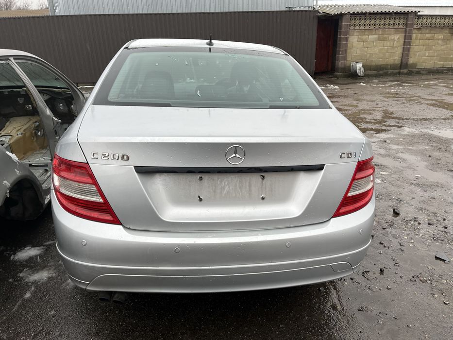 Розборка w204 мерседес шрот w204 C клас авторозборка mercedes w204