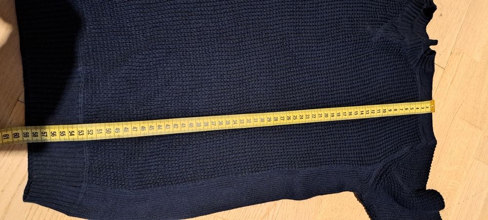 Sweter chłopięcy Gap rozm 152.