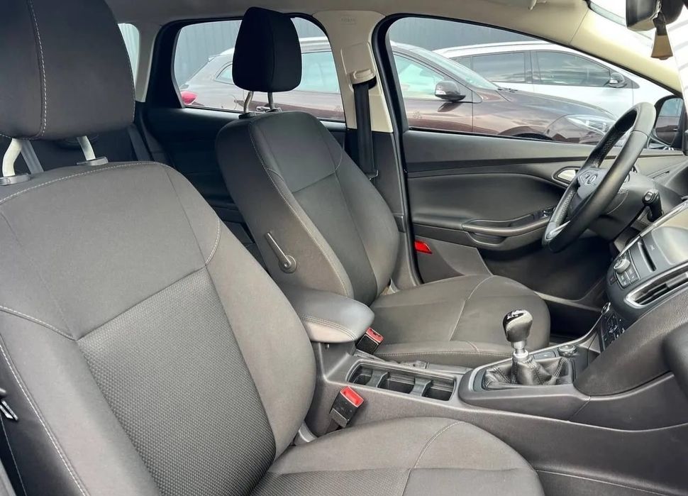 Ford Focus 2015 рік