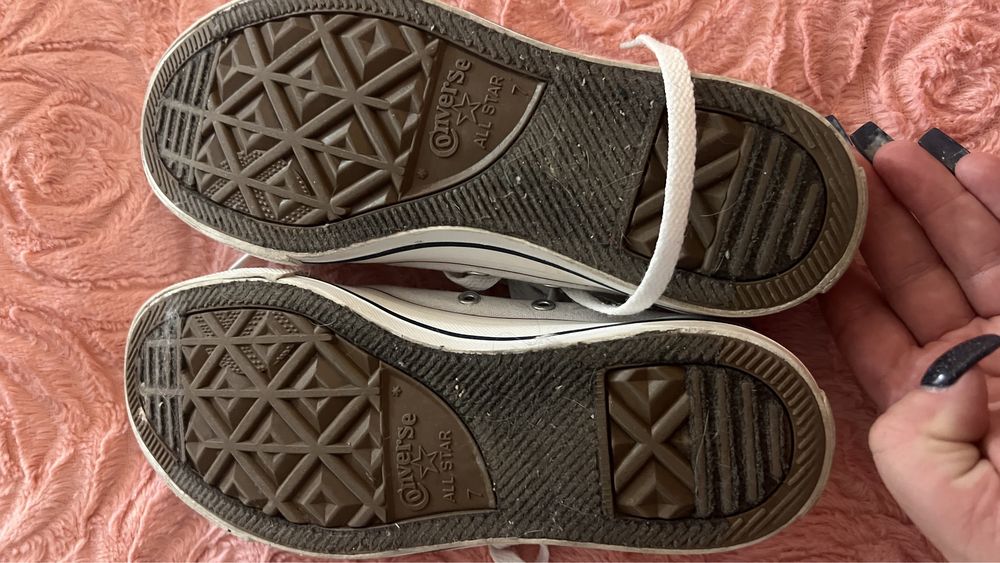 Wysokie trampki converse 40