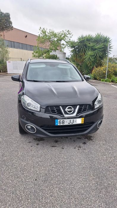 Nissan Qashqai +2 2.0 dCi Tekna Premium 18