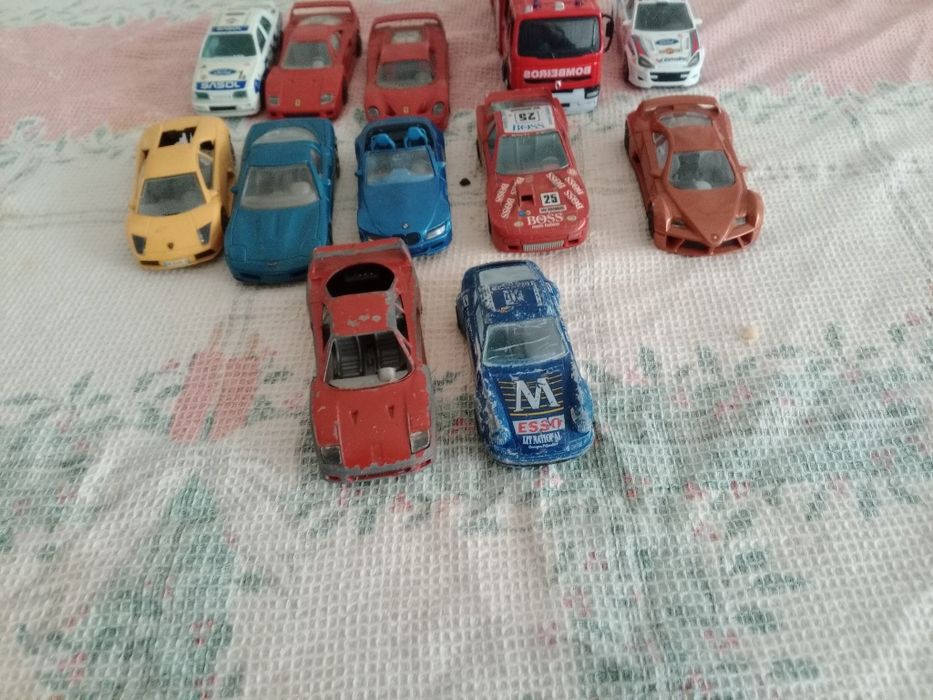 Lote de carrinhos Burago