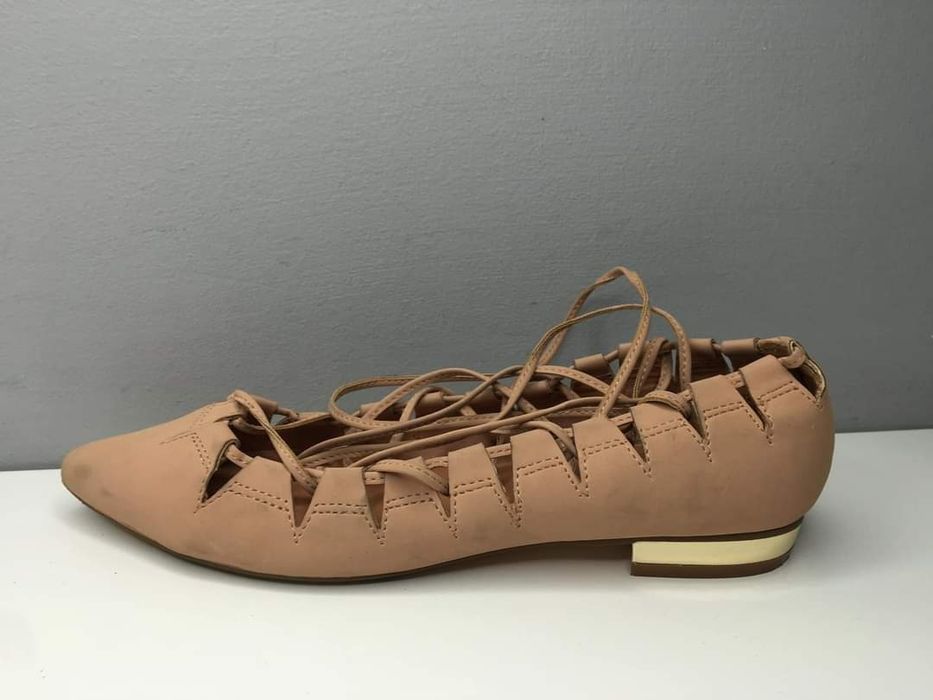 Polbuty River Island rozmiar 38