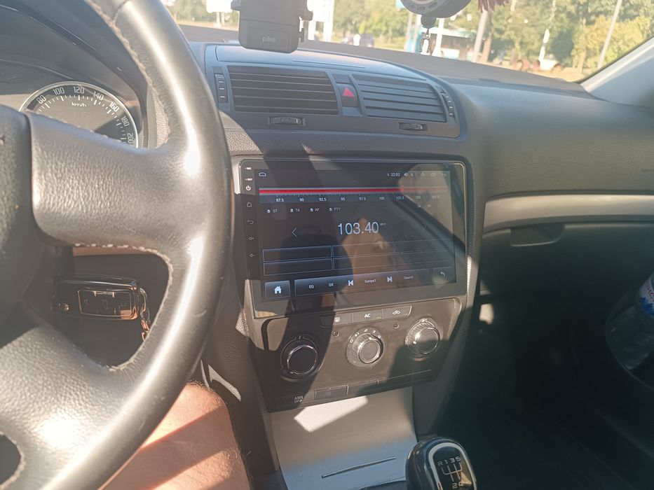 Автомобіль шкода