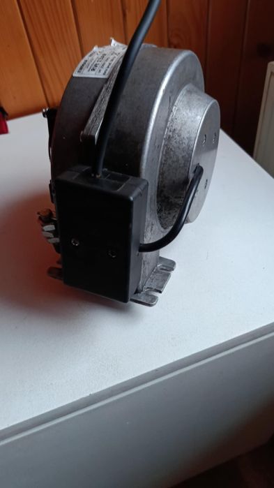 Dmuchawa  z pieca  c.o