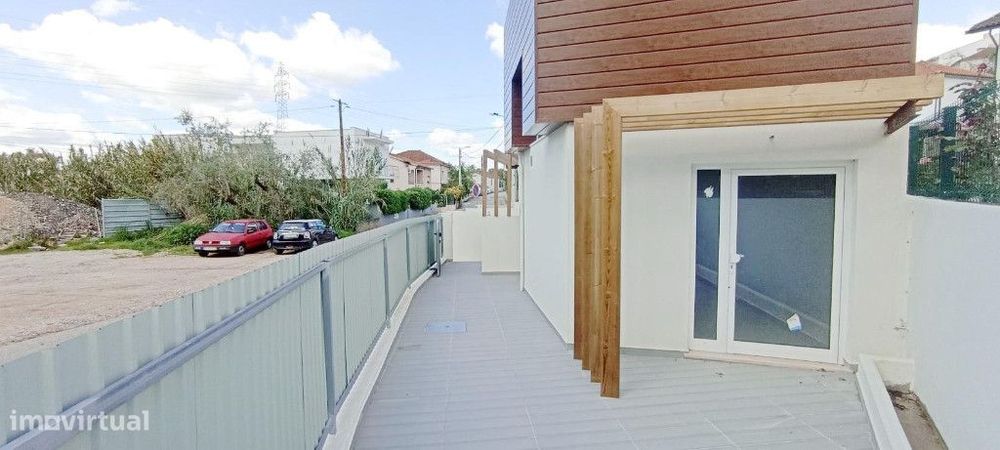 Moradia M4, Vale das Flores