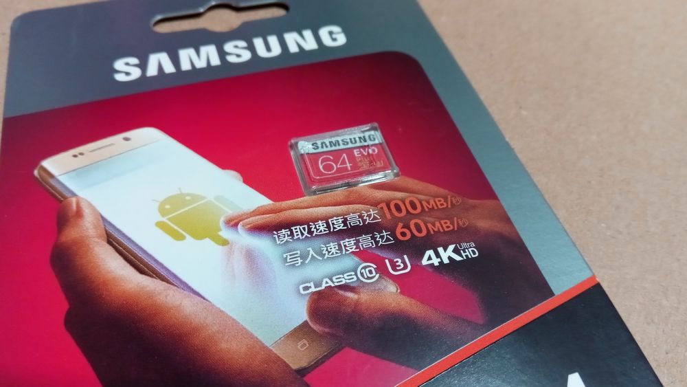 Cartão de memória 64 gb Samsung Evo Plus - class 10 - U3 - 4K ultra Hd