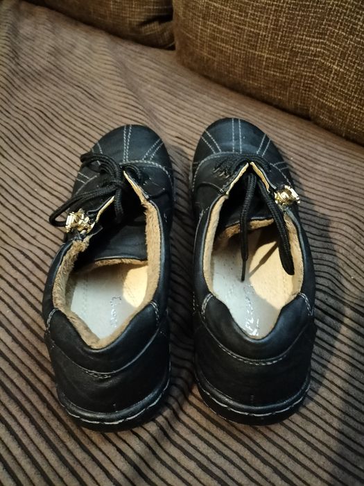 Półbuty damskie 36 buty damskie lekko ocieplane Plop