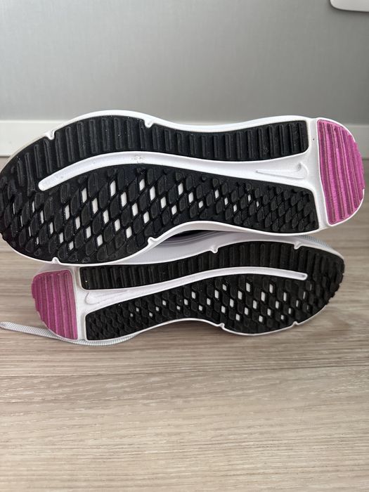Жіночі кросівки Nike Downshifter 12 — Оригінал, Розмір 38.5 (24.5 см)
