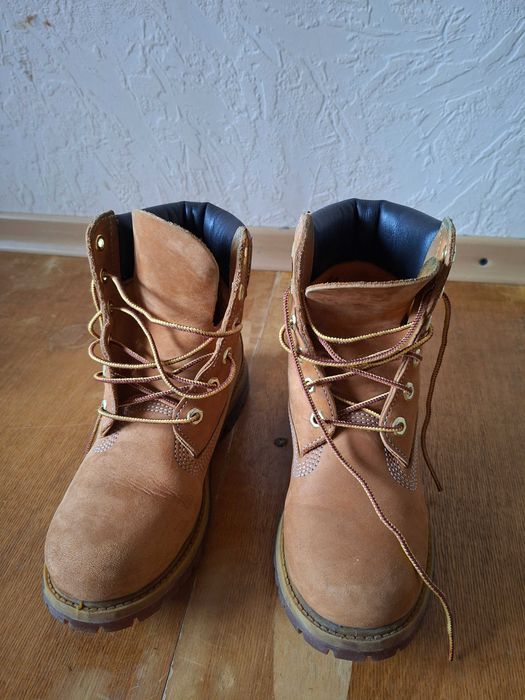 Продам ботинки  Timberland розмiр 35