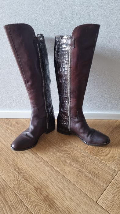 Kozaki damskie Clarks skóra