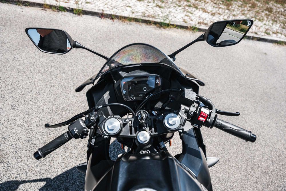Yamaha R125 2025