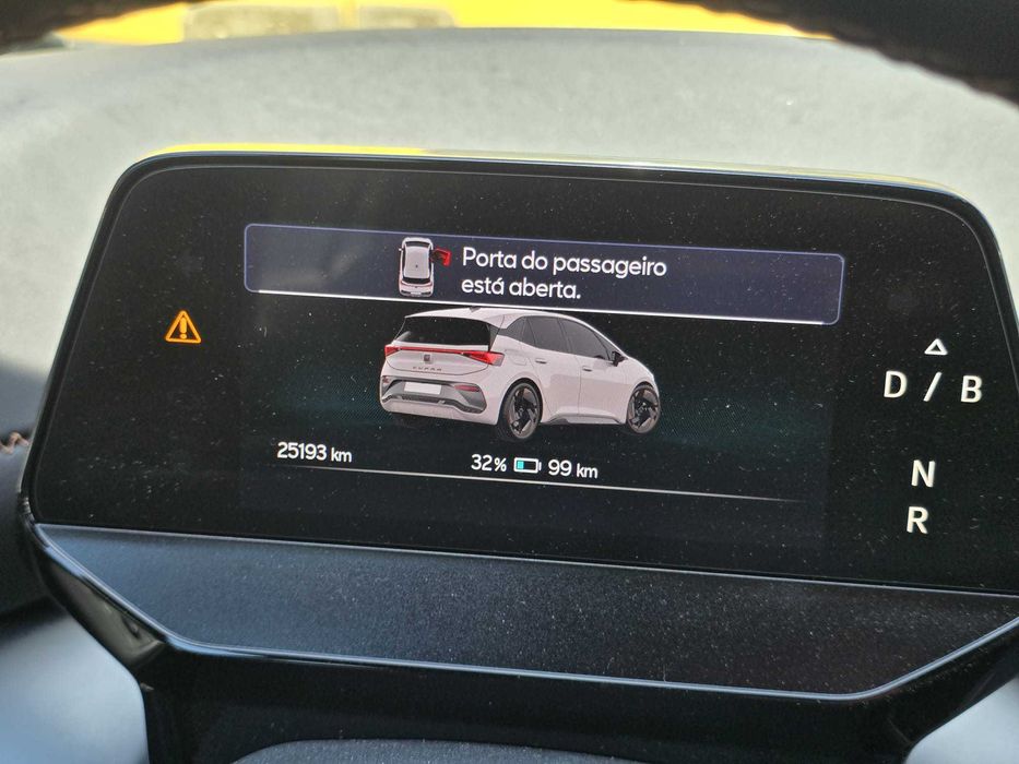 Cupra Born acidentado