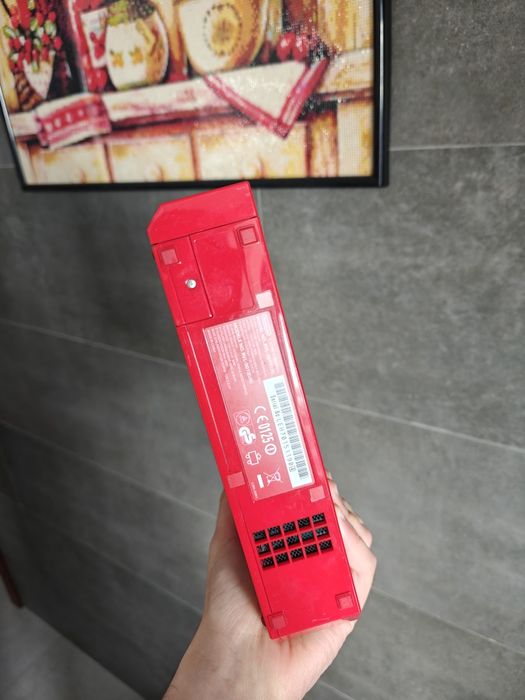 Wii vermelha + 2 comandos