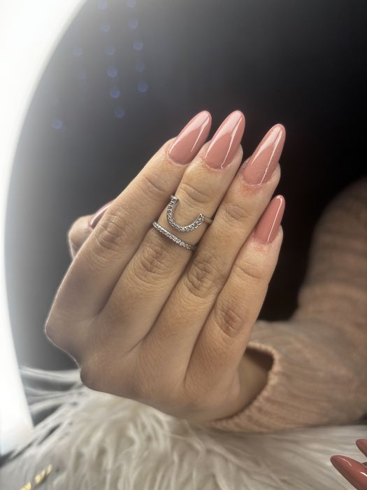 Vagas unhas de gel ou verniz gel