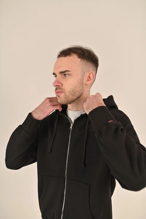 Чорна зип - худі Levi’s ОРИГІНАЛ | Розмір: М | L | XL