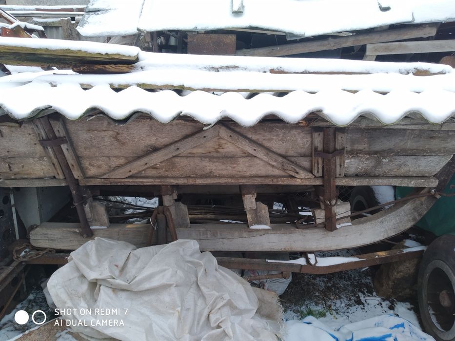 Продам - сани кінні .