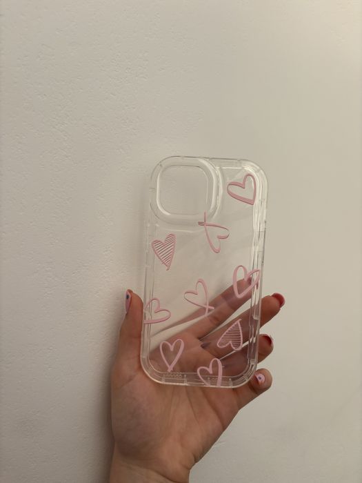 Etui do iphone 15 nowe serca