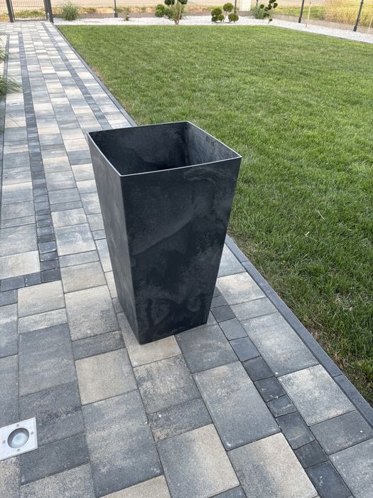 Wysoka donica grafit