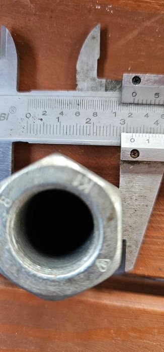 Szpilki  szpilka śruba śruby