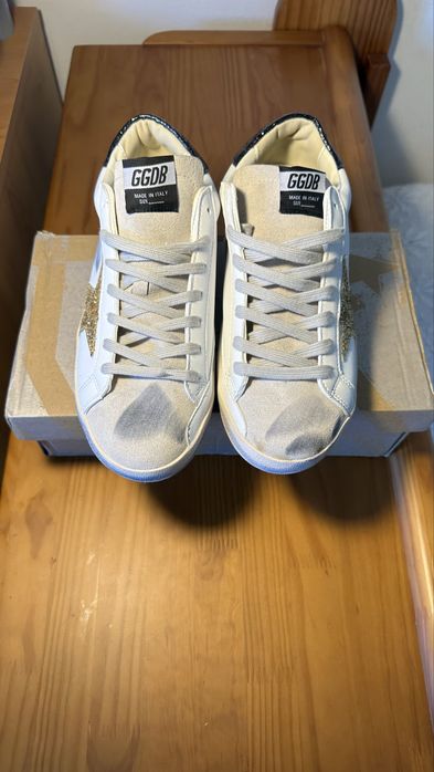 Golden Goose superstar