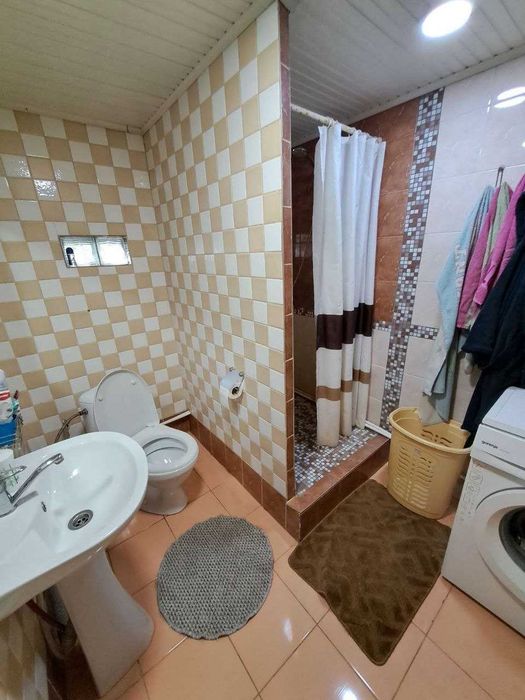 Продаж будинку в с. Бобриця