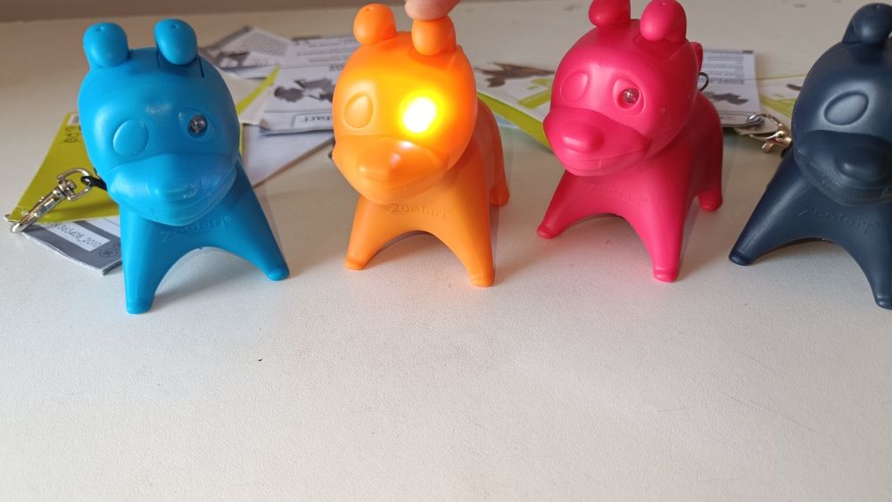Диспенсер, повідок, нашийник для вигулу собак Zoofari