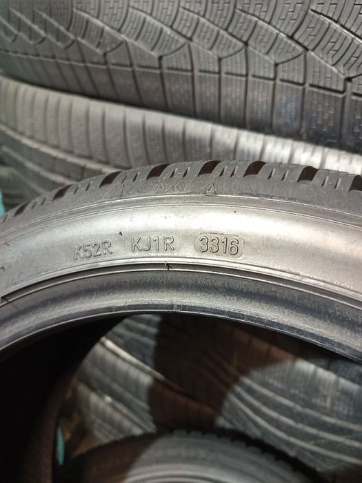 235/40R18 Dunlop WinterSport5