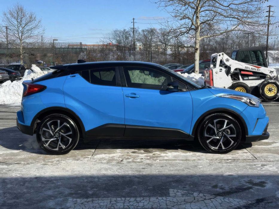Toyota C-HR Limited      2019