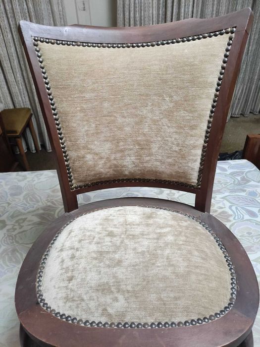 Lote de 3 cadeiras estofadas