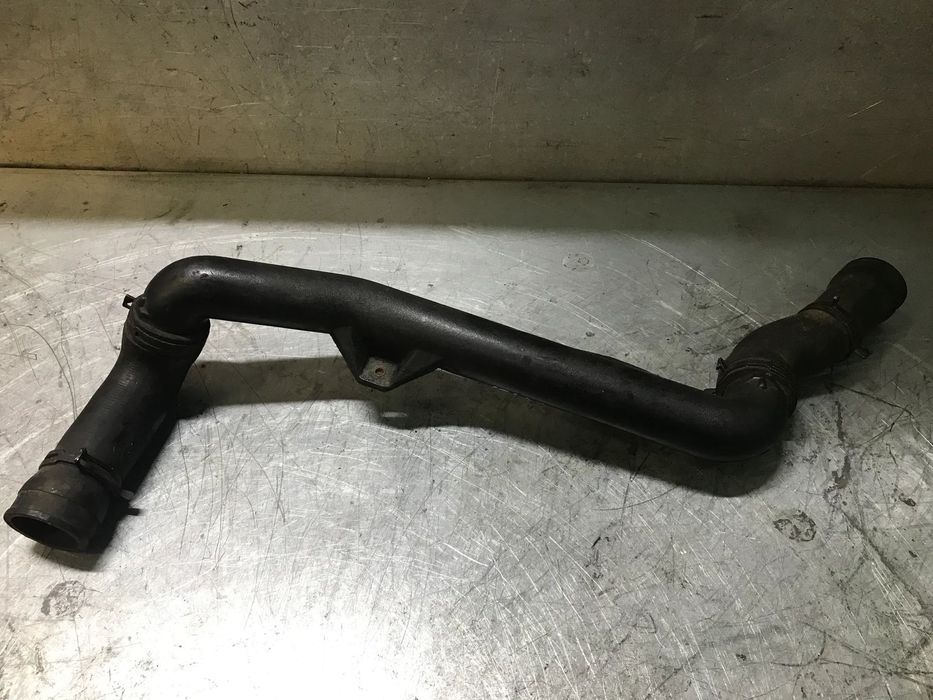 TUBO INTERCOOLER VOLKSWAGEN GOLF III 1.9TDI REF. 1H0145762AE
