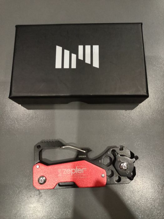 Narzędzie wielofunkcyjne multitool, nóż, zepter, prezent.