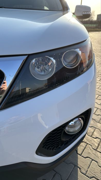 Пригнана з Європи - KIA SORENTO, оригінал пробіг, не фарбована