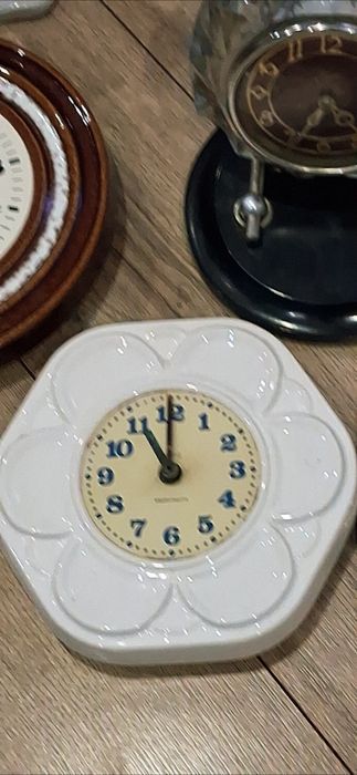 Stare Zegarki z czasów PRL