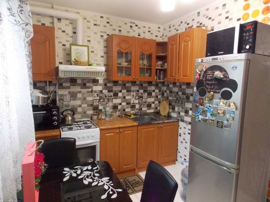 Продаж 1 кім. квартири район Парус, Покровський, Червоний Камінь.