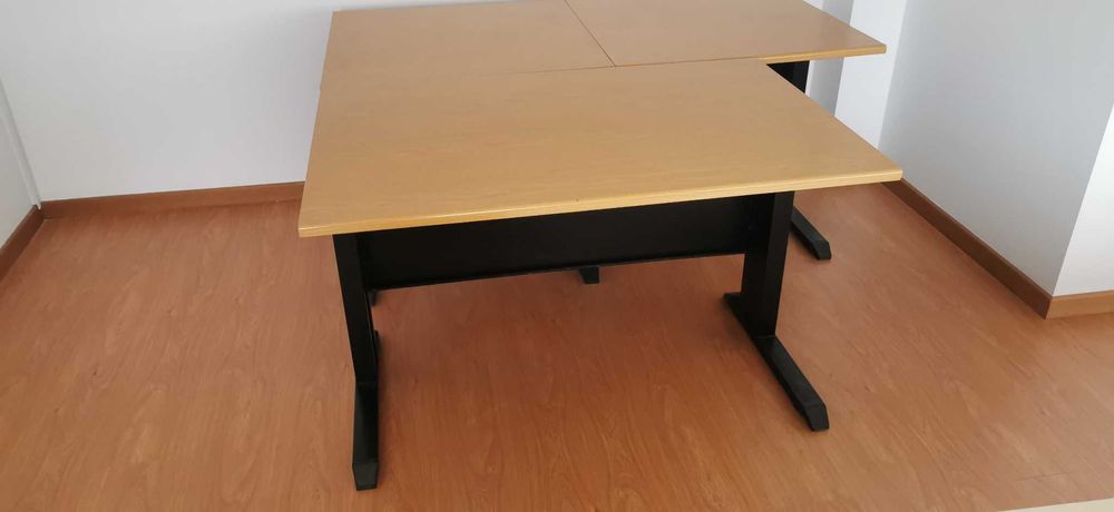 MOBILIÁRIO DE ESCRITÓRIO DIVERSO