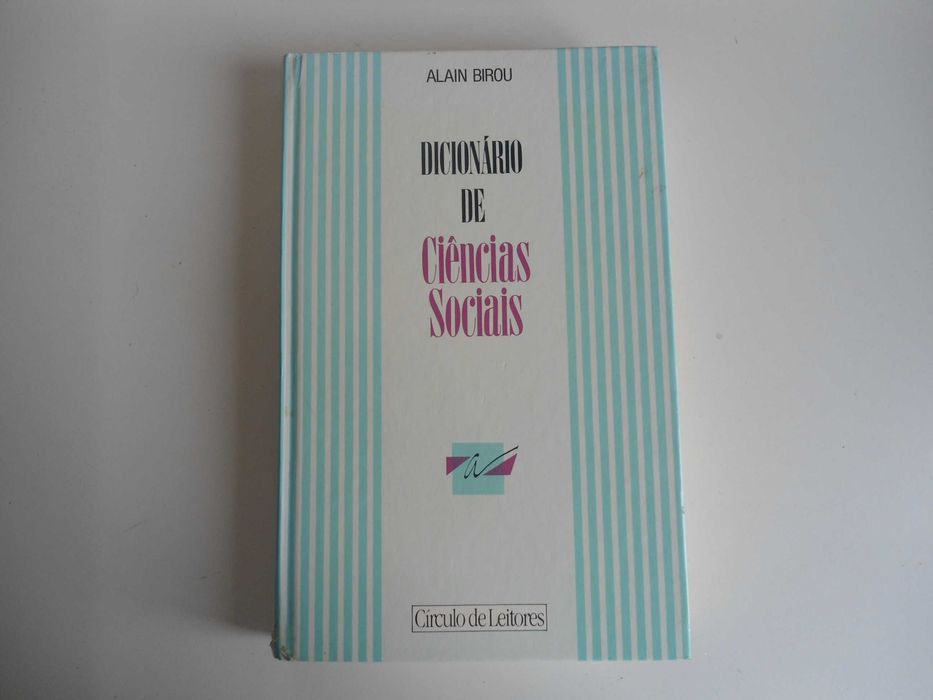 Dicionário de Ciências Sociais por Alain Birou