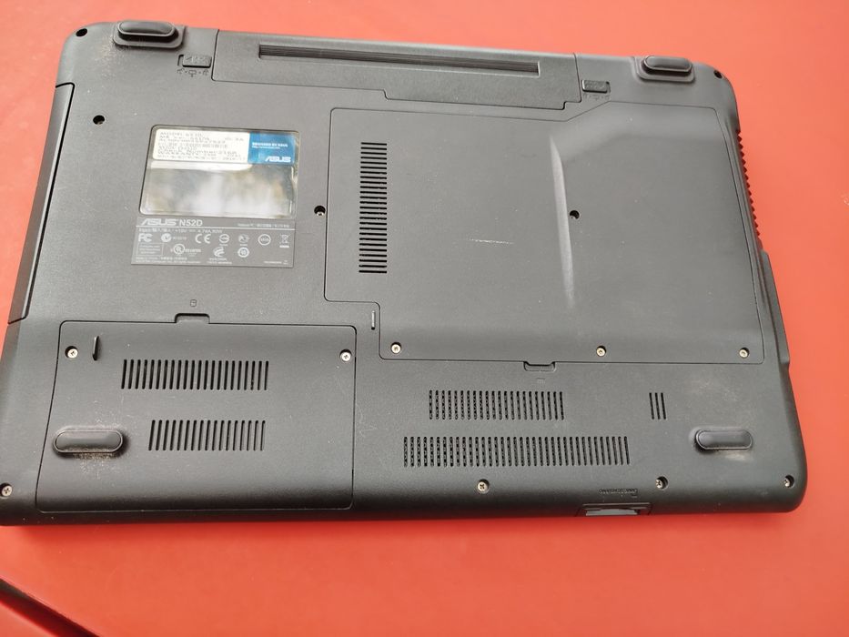 Ноутбук Asus  N52D
