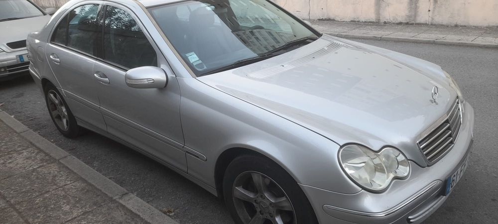 Mercedes-Benz C 220 CDi Avantgarde foto 2