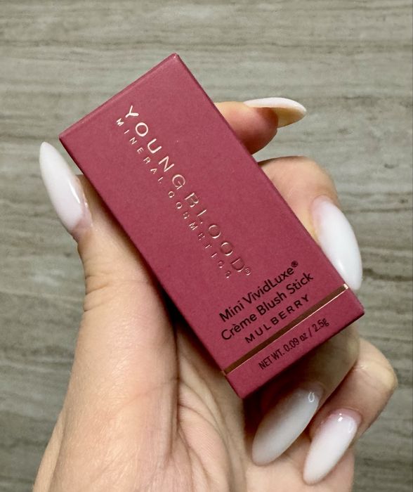 Кремові румʼяна youngblood vivid luxe cream mini blush stick -mulberry