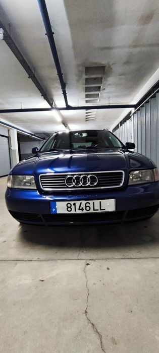Audi A4 Avant Sport Nacional-Muito Material Novo