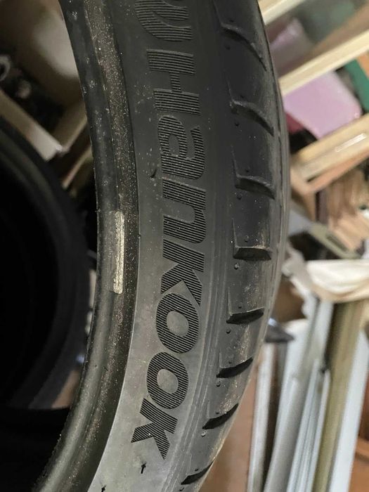 ШИНИ HANKOOK, літо 225/35ZR19 4 колеса по 1600 грн/ шт ПРОДАЮ