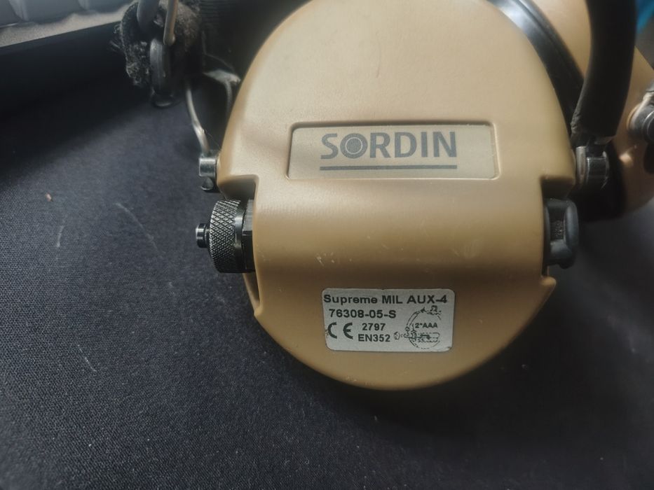 Активні навушники Sordin Supreme MIL AUX-4