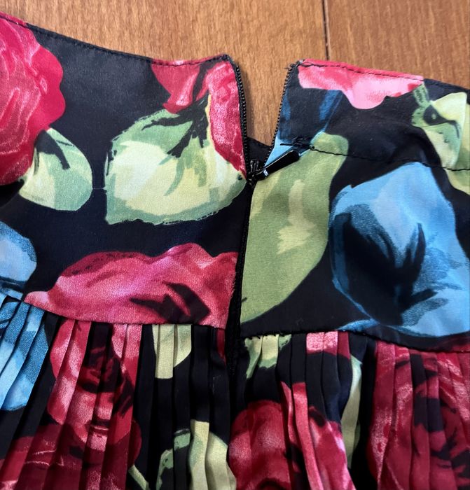 Spódniczka prześlicznia 134