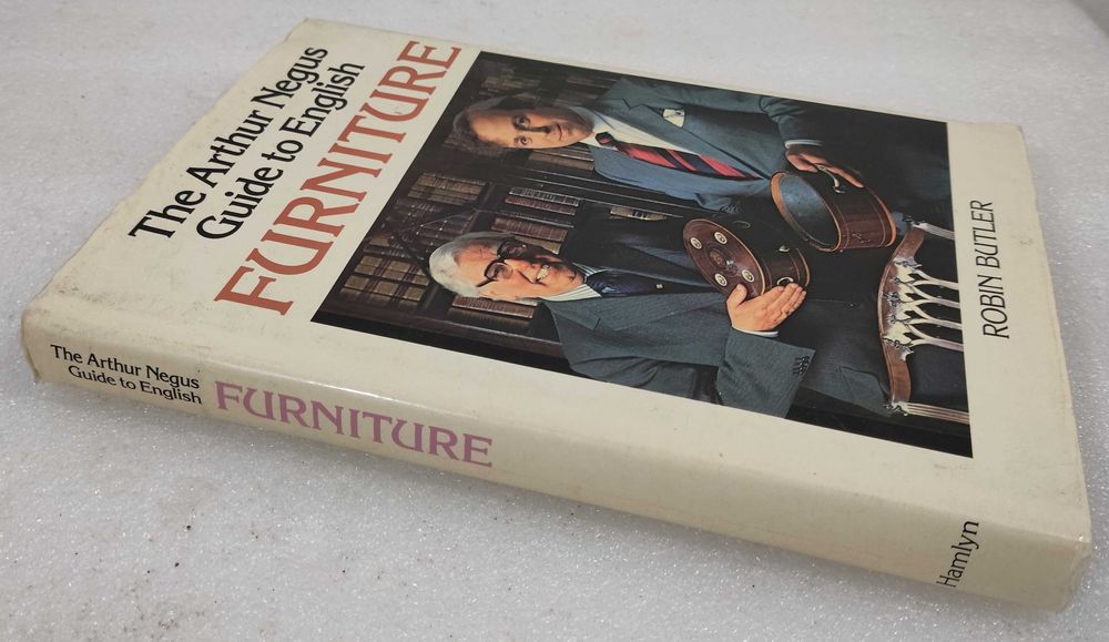 The Arthur Negus Guide to English Furniture - Mobiliário Inglês